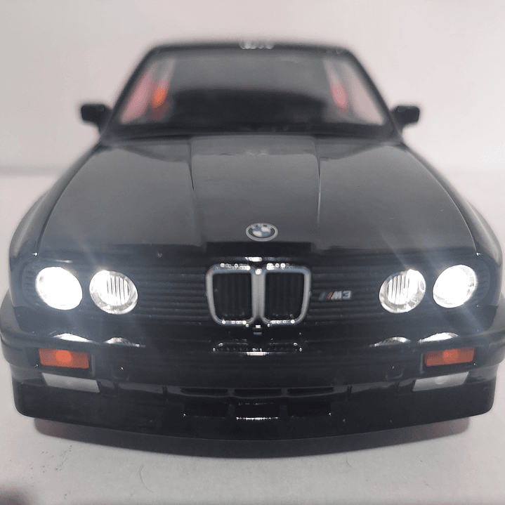 BMW M3 , Escala 1/24, MARCA JINLIFANG NEGRO 9