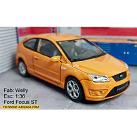 FORD FOCUS ST NARANJA MARCA WELLY ESCALA 1/36﻿