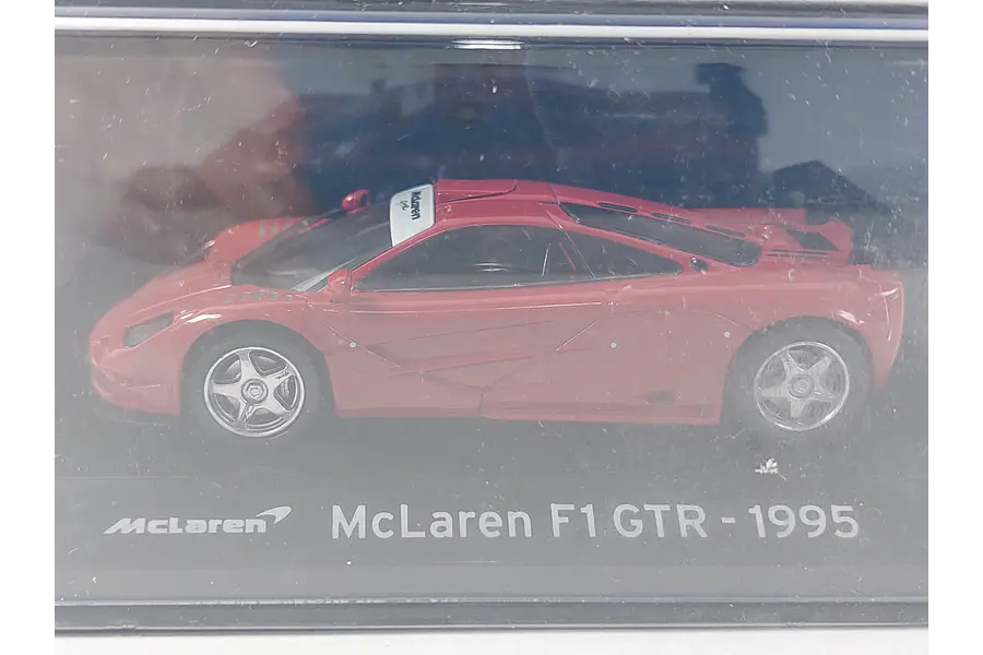 McLaren F1 GTR 1985, marca IXO, Escala 1-43
