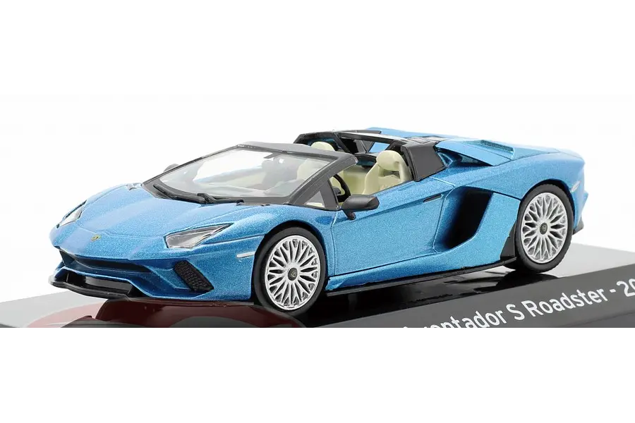 LAMBORGHINI AVENTADOR ROADSTER Escala 1/43 MARCA IXO
