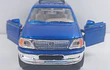 FORD EXPEDITION 1998 color Azul, Escala 1-32 marca welly