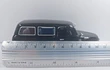 CHEVROLET SUBURBAN NEGRO ESCALA 1/36 MARCA KINSMART