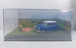 Mini Cooper 1961 Ixo, Escala 1-43- diorama la ruta azul