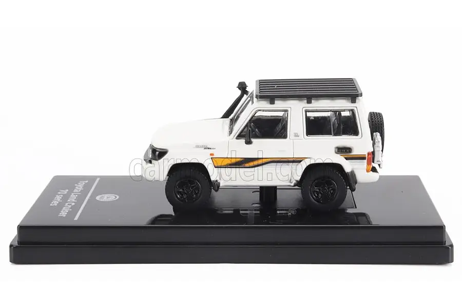 TOYOTA land cruiser 71 2023, Escala 1 64 PARAGON 