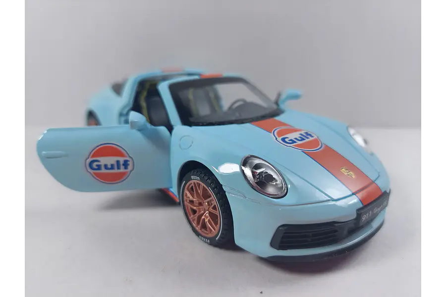 PORSCHE 911 TARGA ESCALA 1:32 MARCA NEWAO LUCES LED -