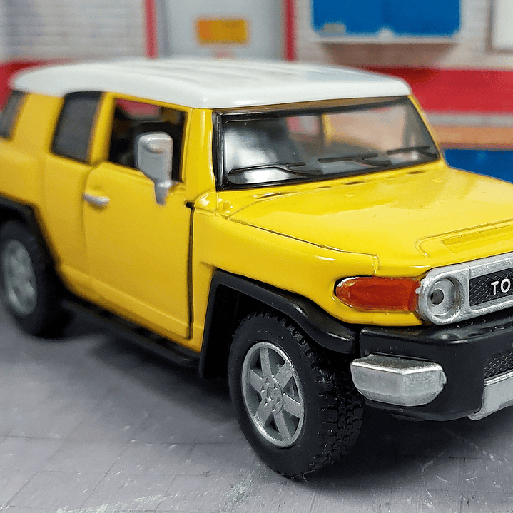 Toyota Fj Cruiser Carro A Escala MARCA KINSMART  3