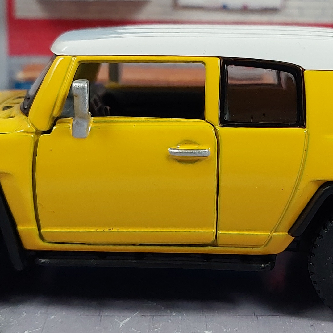 Toyota Fj Cruiser Carro A Escala MARCA KINSMART  5
