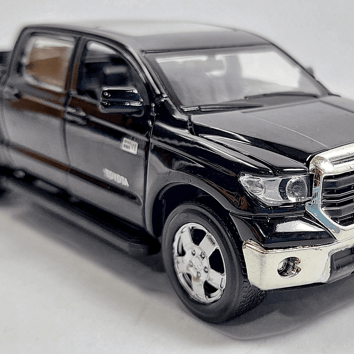 Toyota Tundra 1-32 MARCA MSZ 1