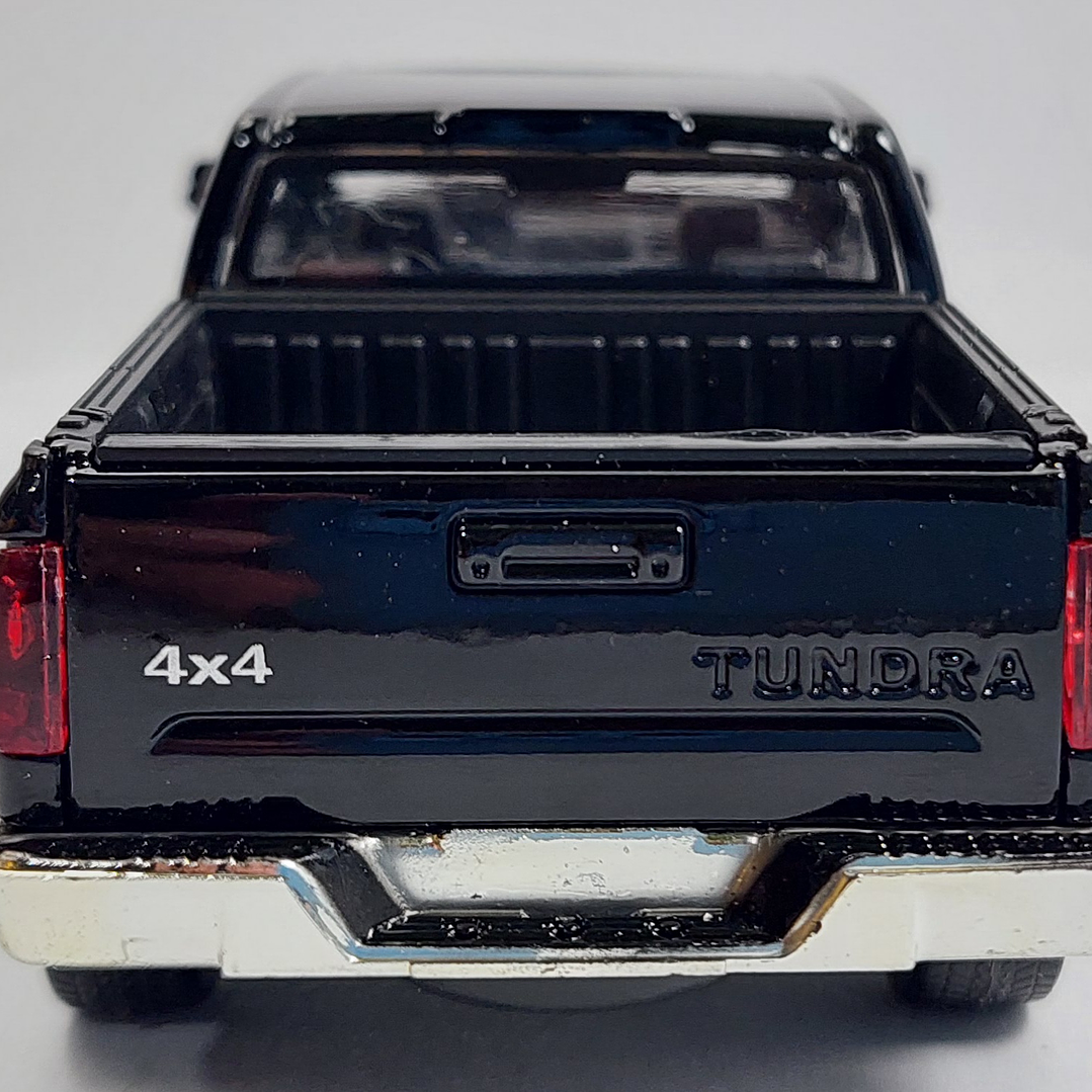 Toyota Tundra 1-32 MARCA MSZ 6