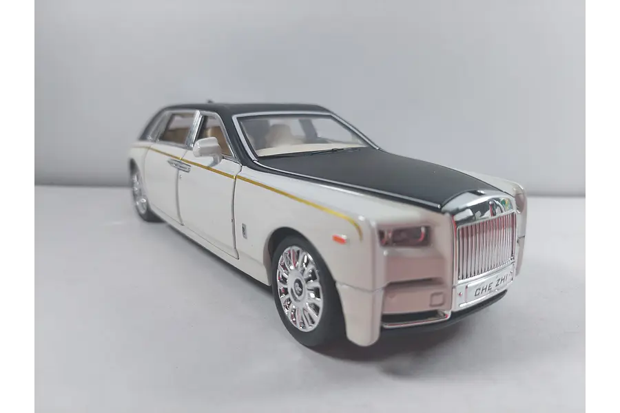 Rolls Royce Phantom, Che Zhi, Escala 1-28 blanco