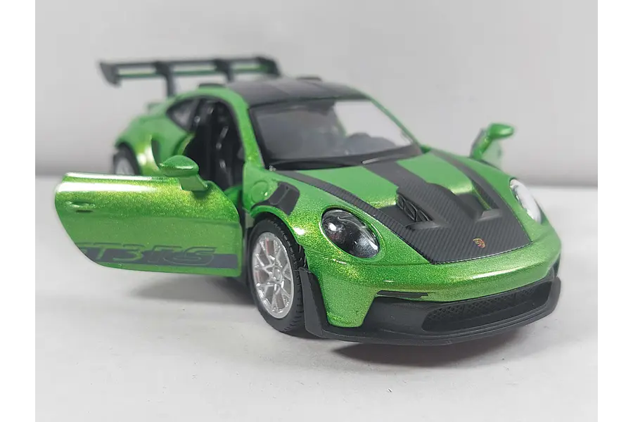 PORSCHE GT3 RS Escala 1/36 MARCA RMZ VERDE 