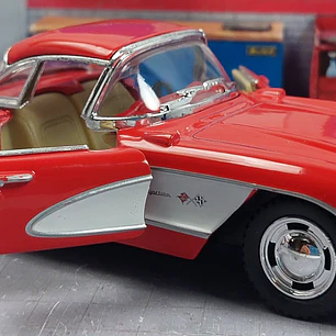 Chevrolet Corvette 1957 rojo, Kinsmart, Escala 1-36