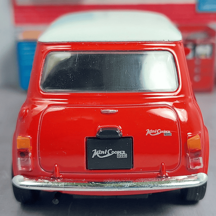 Mini Cooper 1300 rojo Escala 1/36 , WELLY 2