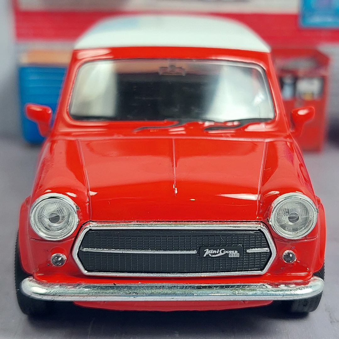 Mini Cooper 1300 rojo Escala 1/36 , WELLY 3