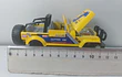 Jeep wrangler Escala 1/32, marca superior ,amarillo