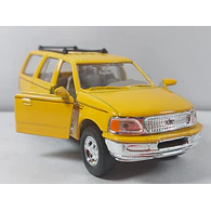 FORD EXPEDITION 1998 color AMARILLO, Escala 1-32 marca welly