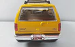 FORD EXPEDITION 1998 color AMARILLO, Escala 1-32 marca welly