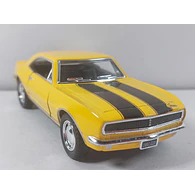 Chevrolet Camaro z28 1967 Marca KINSMART  1/36 amarillo