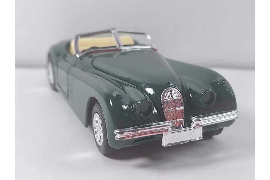 Jaguar XK 140 verde Escala 1/36 MARCA superior