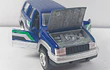 Jeep Cherokee azul ,Escala 1/36 marca china