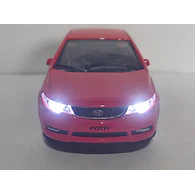 Kia cerato rojo Escala 1/36 con luces LED