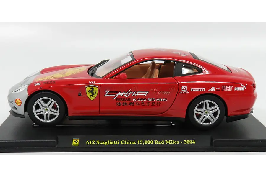 Ferrari 612 Scaglietti Escala 1/24 Burago