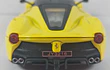 Ferrari Laferrari amarillo A Escala 1/32