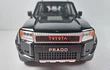 TOYOTA PRADO, ESCALA 1/24 NEGRA