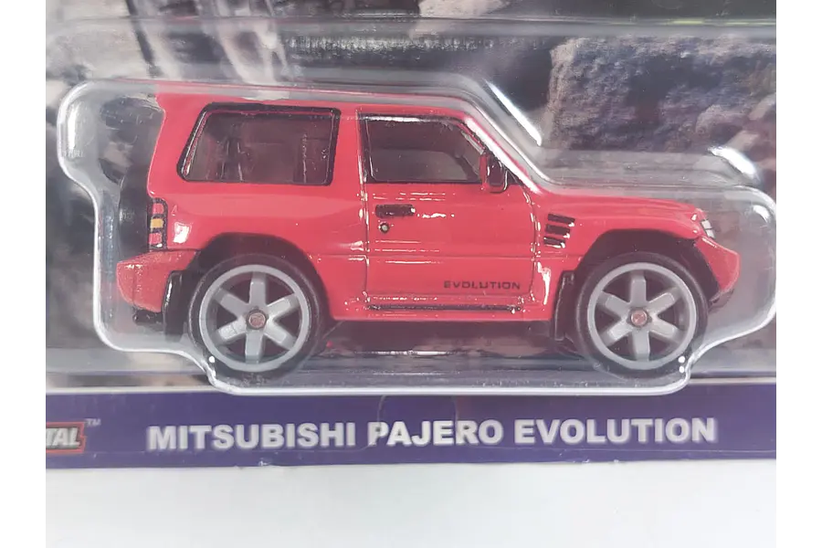 Mitsubishi Montero Evolution, PREMIUM Hot Wheels, Escala 1-64