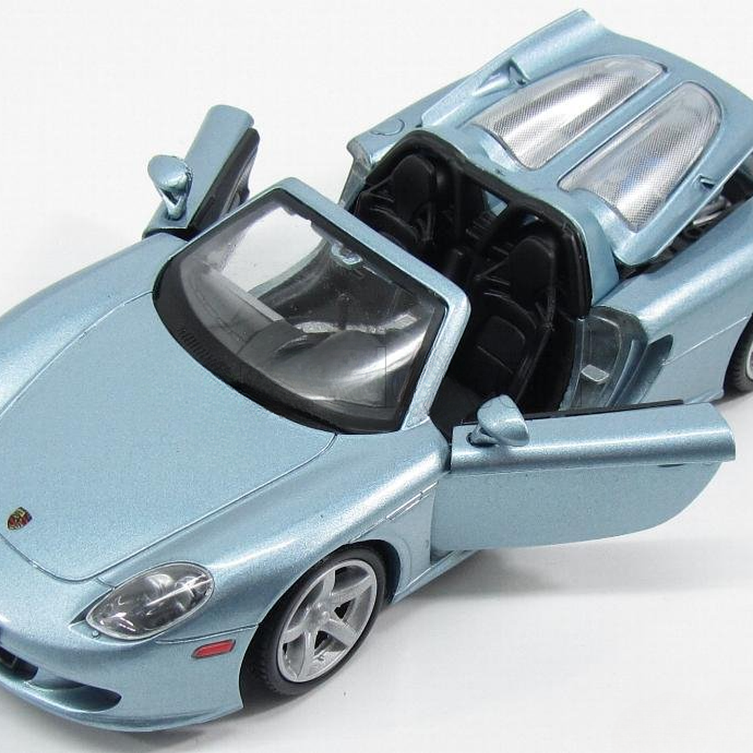 PORSCHE CARRERA GT , Escala 1:24, Marca motor max 1