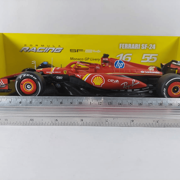 Ferrari SF 24 . Leclerc, Burago, Escala 1-24 6