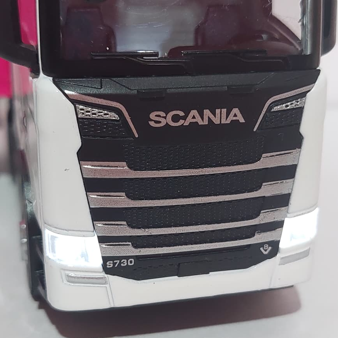 SCANIA CONTENEDOR ONE  1/50 MARCA 430 LUCES LED 6