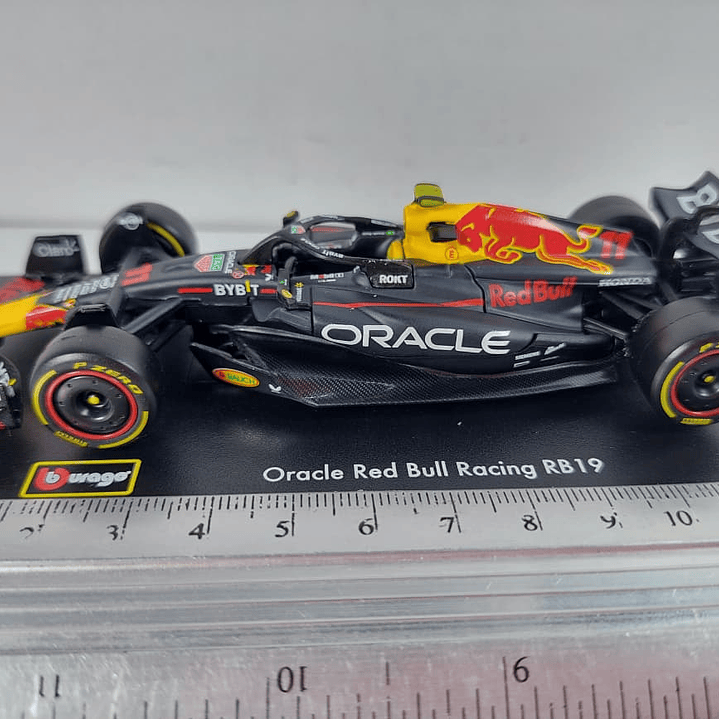Formula 1 Red Bull Rb19 CHECO PEREZ ACRILICO 1/43 Burago  5