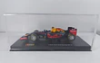 Formula 1 Red Bull RB 12 DANIEL RICCARDO ACRILICO 1/43 Burago 