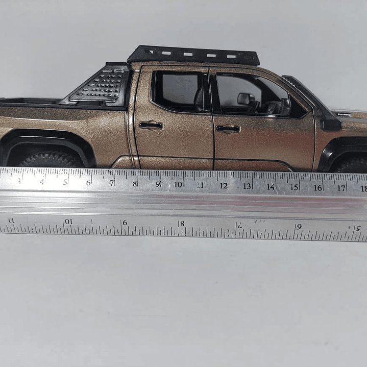 Toyota TACOMA 1-24 (OPCION EN CAJA ACRILICA ) 5