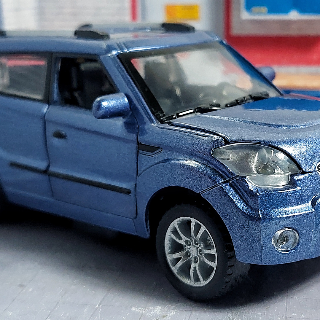 Kia soul, azul Escala 1/36 , marca china luces LED 1