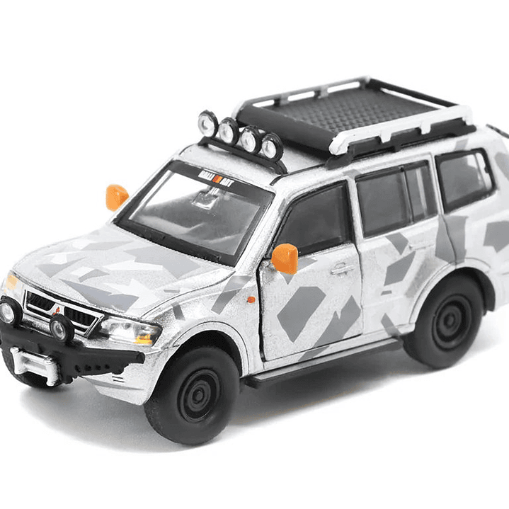 Mitsubishi Montero, BM Creations, Escala 1-64 ice pack 1