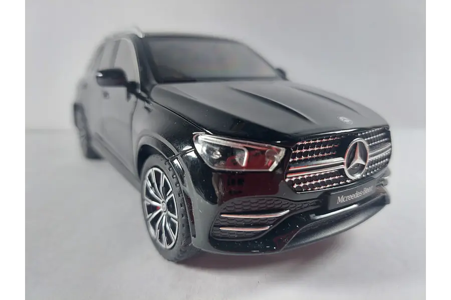 Mercedes benz 350 GLE Escala 1-24 COLOR NEGRO