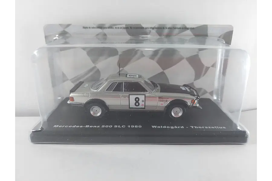 Mercedes-Benz 500 SLC 1980, Ixo, Escala 1-43