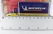 international Durastar camion Michelin 1:64 Marca greenlight