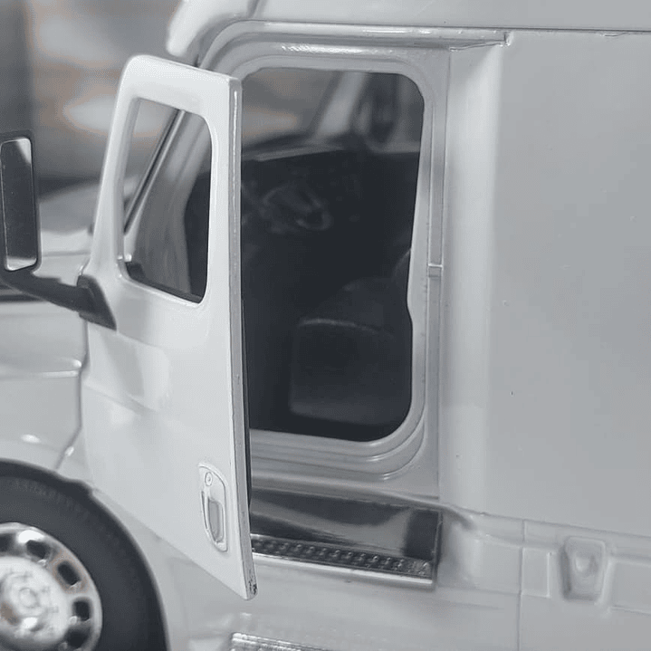 Mula Freightliner CASCADIA furgon 1/32 blanca , welly 4