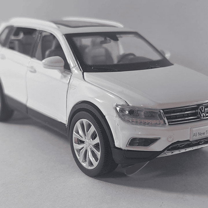 Volkswagen TIGUAN 1-32 LUCES LED 1