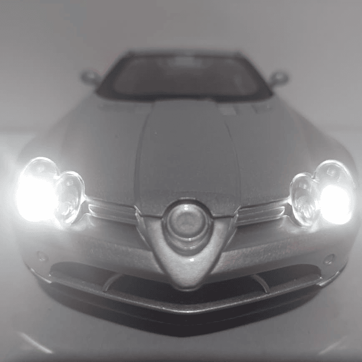 MERCEDES BENZ SLR MCLAREN  PLATA 1-24 MARCA NEWAO 7