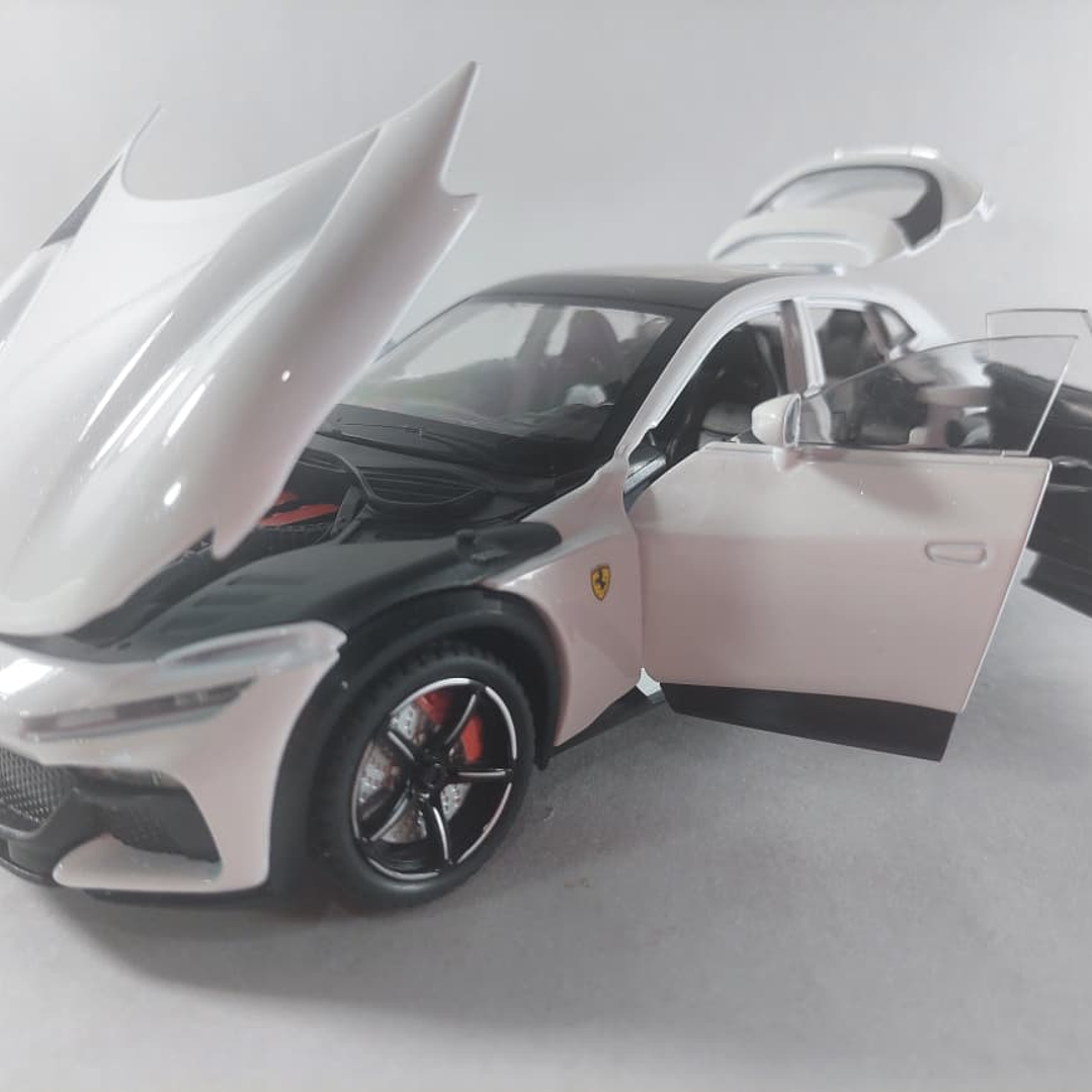 Ferrari pura sangue Escala 1/24, luces y sonidos 7