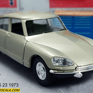 Citroën Ds 23 escala 1/36  Marca WELLY