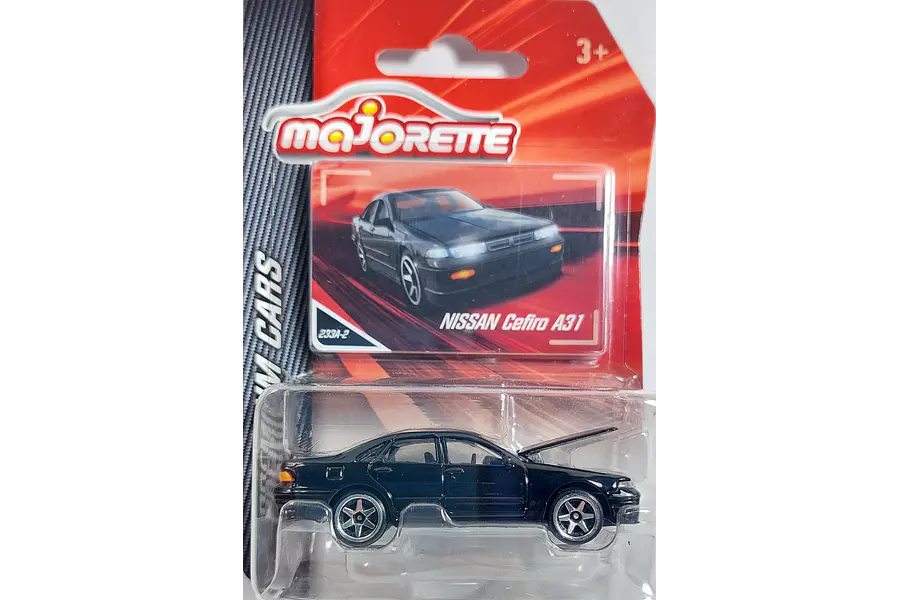 Nissan Cefiro A31 A Escala 1/64 Marca Majorette