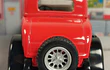 FORD 3 VENTANAS 1932 marca KINSMART , Escala 1-36