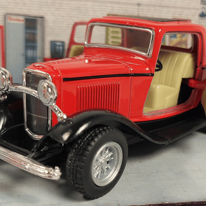 FORD 3 VENTANAS 1932 marca KINSMART , Escala 1-36 5
