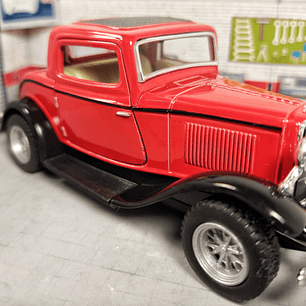 FORD 3 VENTANAS 1932 marca KINSMART , Escala 1-36