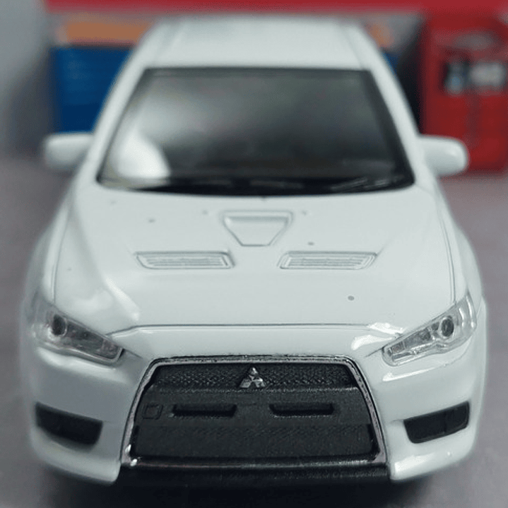 Mitsubishi Lancer Evolution X blanco 1/36, Kinsmart 6